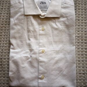 Zara Men's white Button Down Shirt size medium